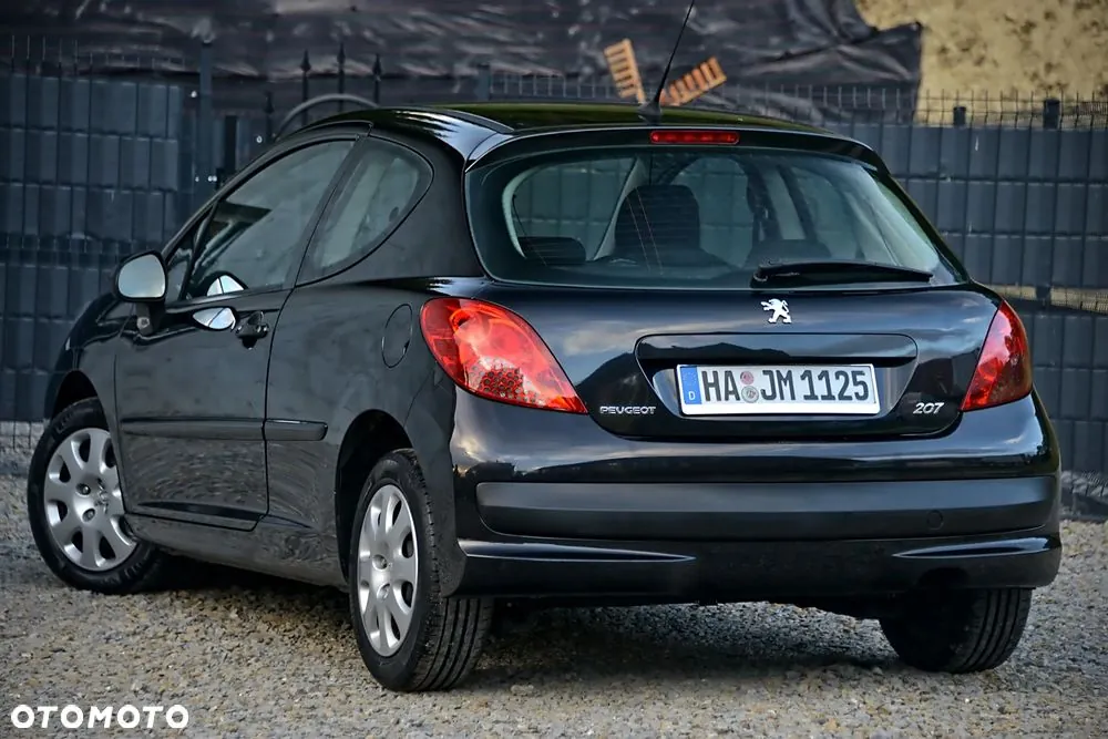 Peugeot 207 2006 photo 5