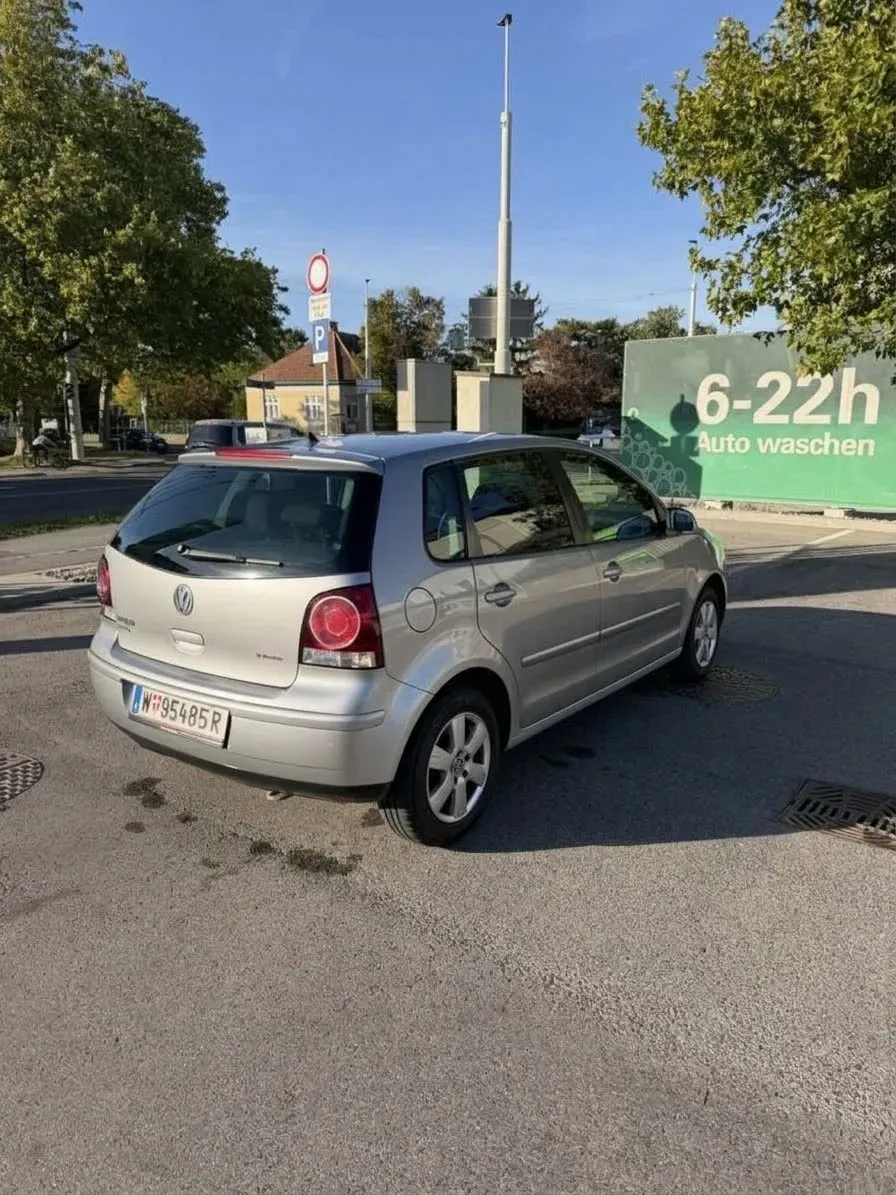 Volkswagen Polo 2008 photo 3