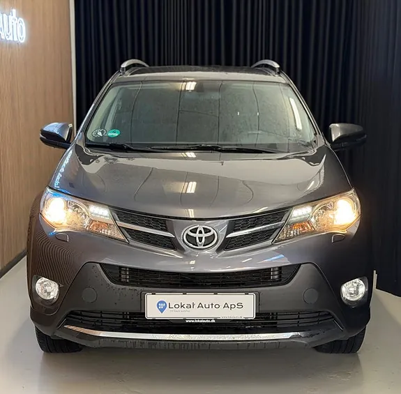 Toyota Rav4 2013 photo 2