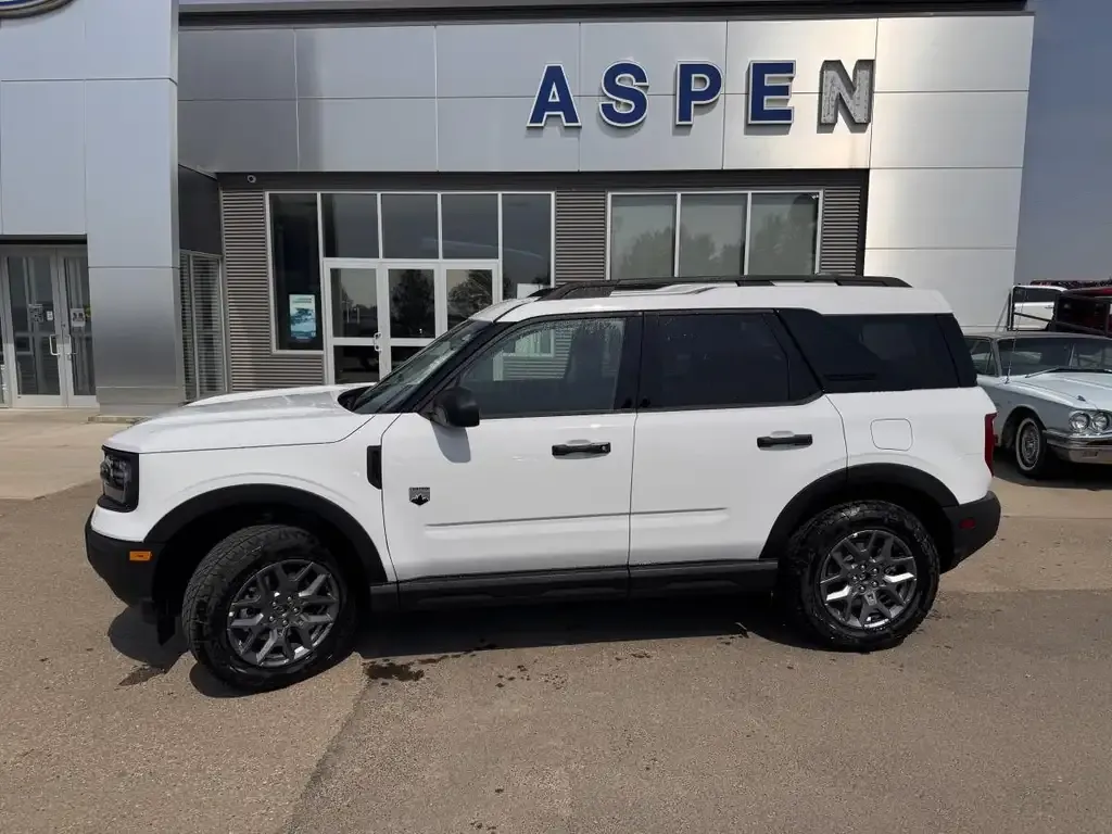 Ford Bronco Sport 2026 photo 2