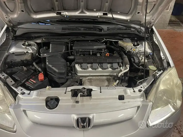 Honda Civic 2002 photo 4