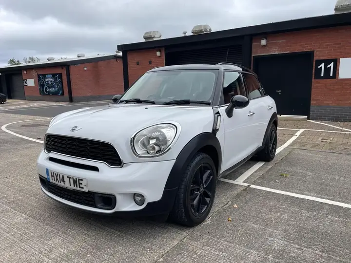Mini Countryman 2014 photo 2