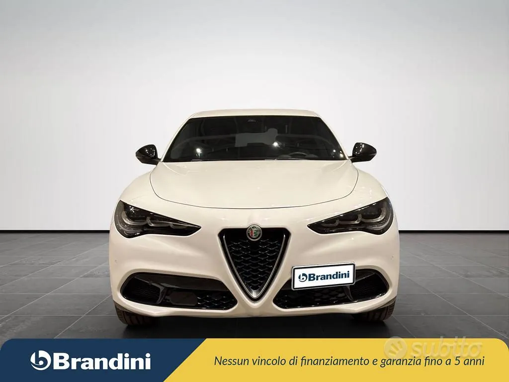 Alfa Romeo Stelvio 2023 photo 3