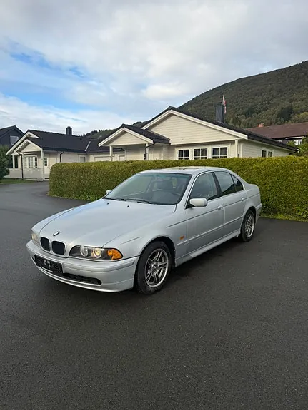 BMW 525D 2000 photo 2