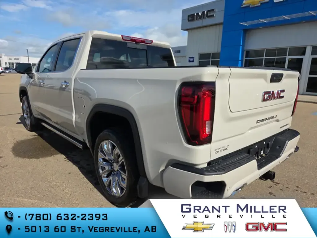 GMC Sierra 1500 2026 photo 2