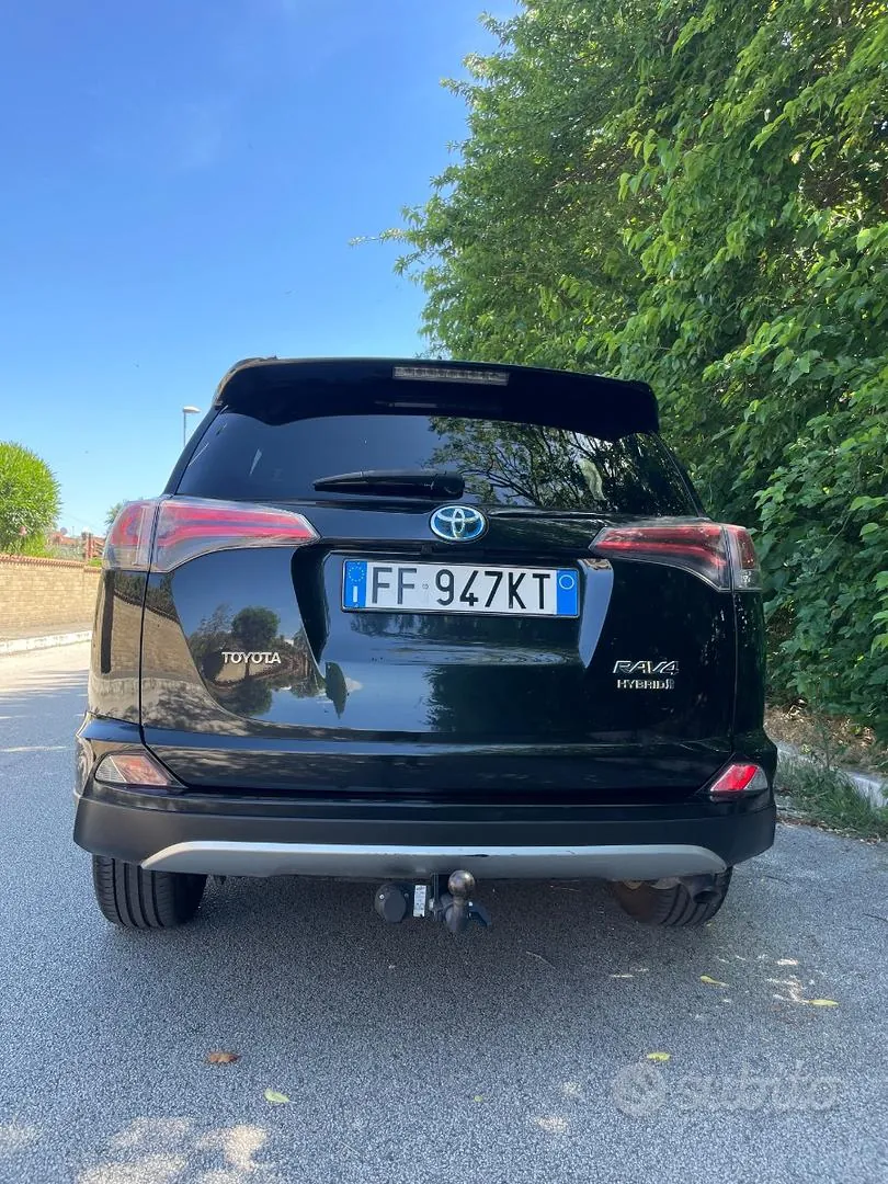 Toyota Rav4 2016 photo 4