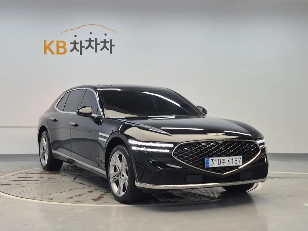 Genesis G90 2022 photo 4