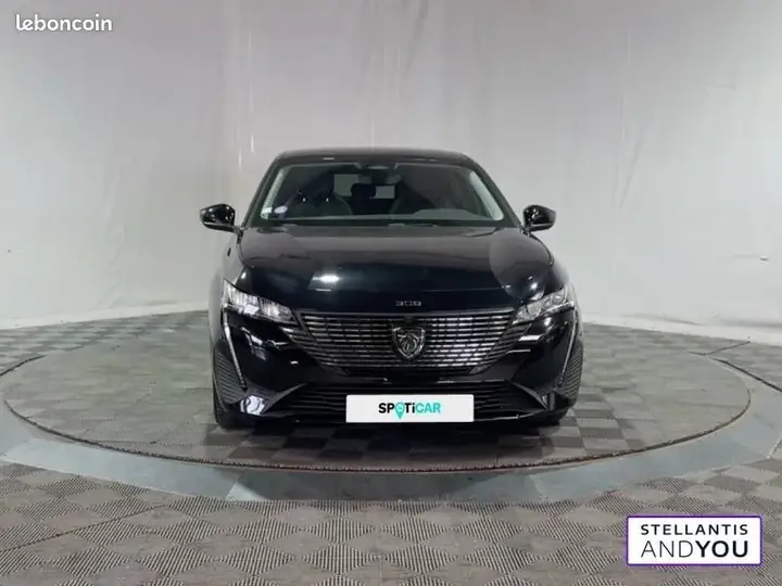 Peugeot 308 2022 photo 2