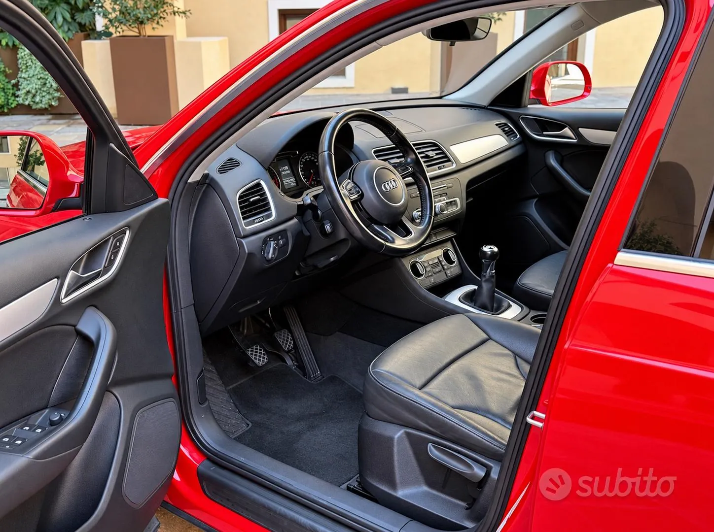 Audi Q3 2016 photo 3