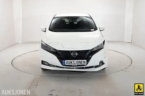 Nissan Leaf 2022 photo 2
