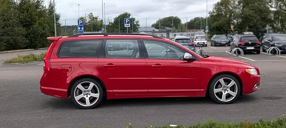 Volvo V70 2011 photo 4