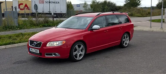 Volvo V70 2011 photo 2