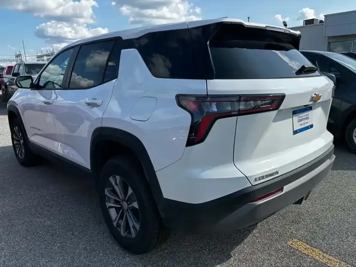 Chevrolet Equinox 2026 photo 5