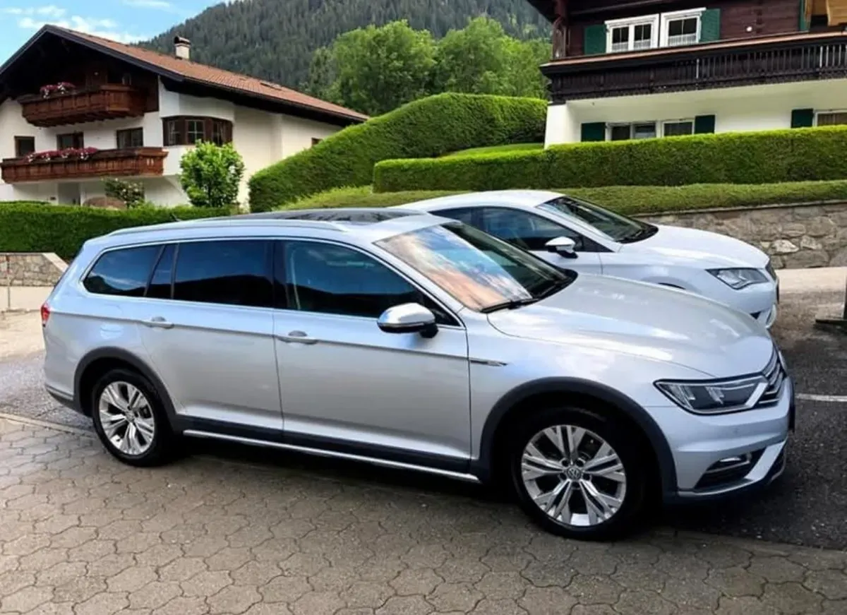 Volkswagen Passat 2016 photo 2
