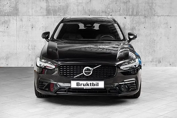 Volvo V90 2023 photo 2