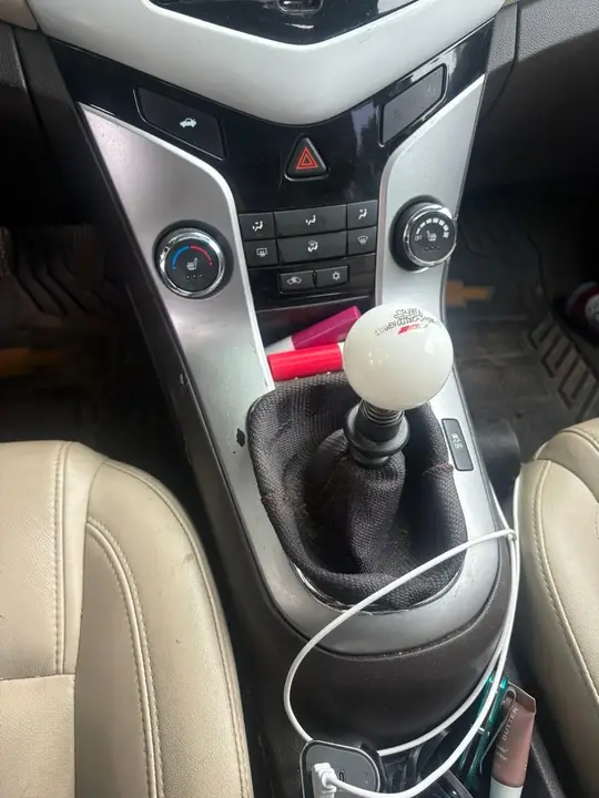 Chevrolet Cruze 2015 photo 3