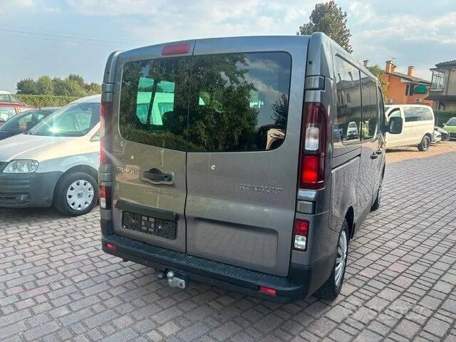 Renault Trafic 2015 photo 5
