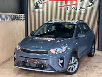 Kia Stonic 2023 photo 2