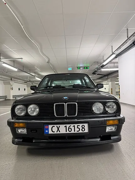 BMW 323I 1986 photo 4