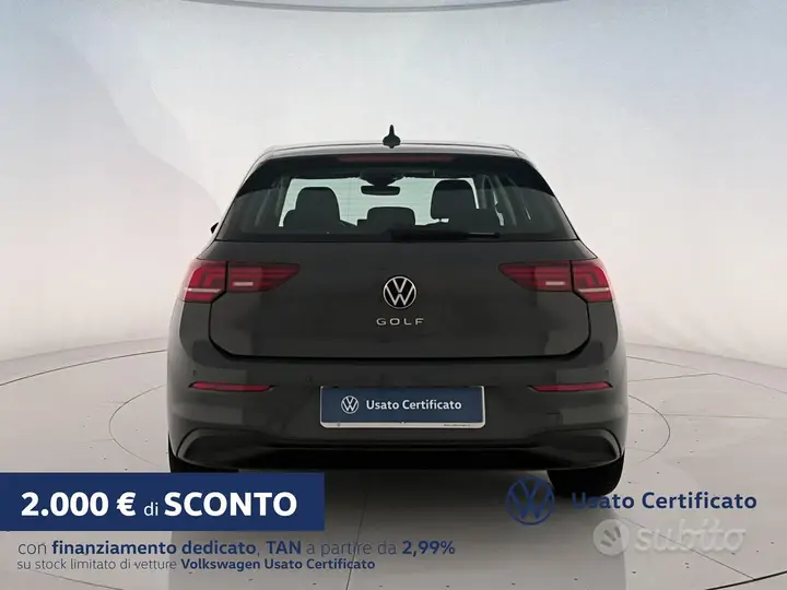 Volkswagen Golf 2025 photo 5