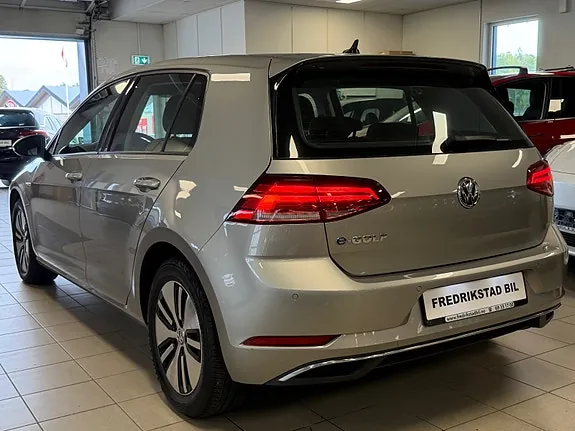 Volkswagen E-Golf 2019 photo 2