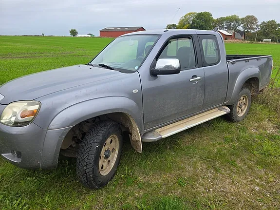 Mazda Bt-50 2007 photo 2