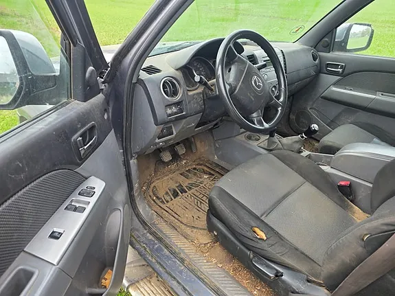 Mazda Bt-50 2007 photo 5