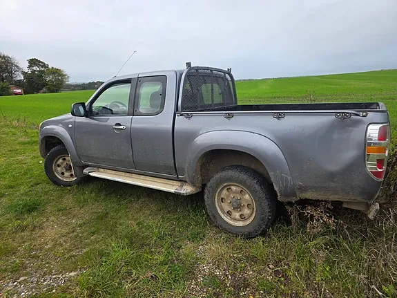 Mazda Bt-50 2007 photo 4