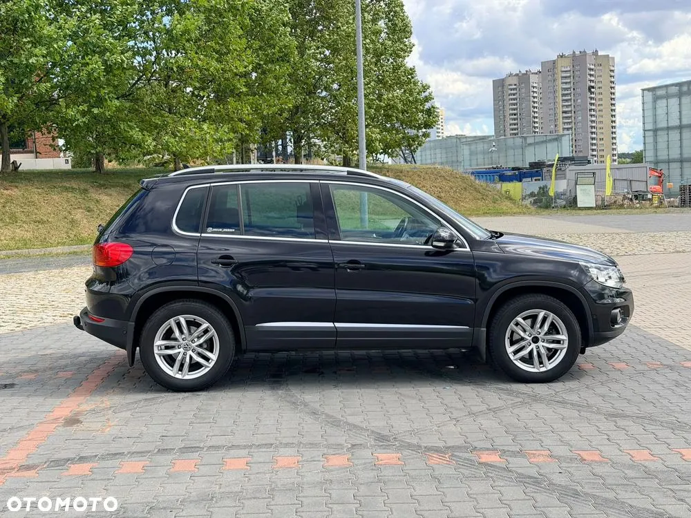 Volkswagen Tiguan 2012 photo 2