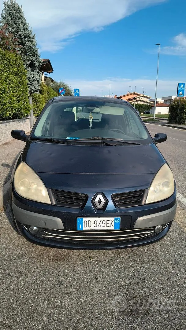Renault Scenic 2006 photo 4