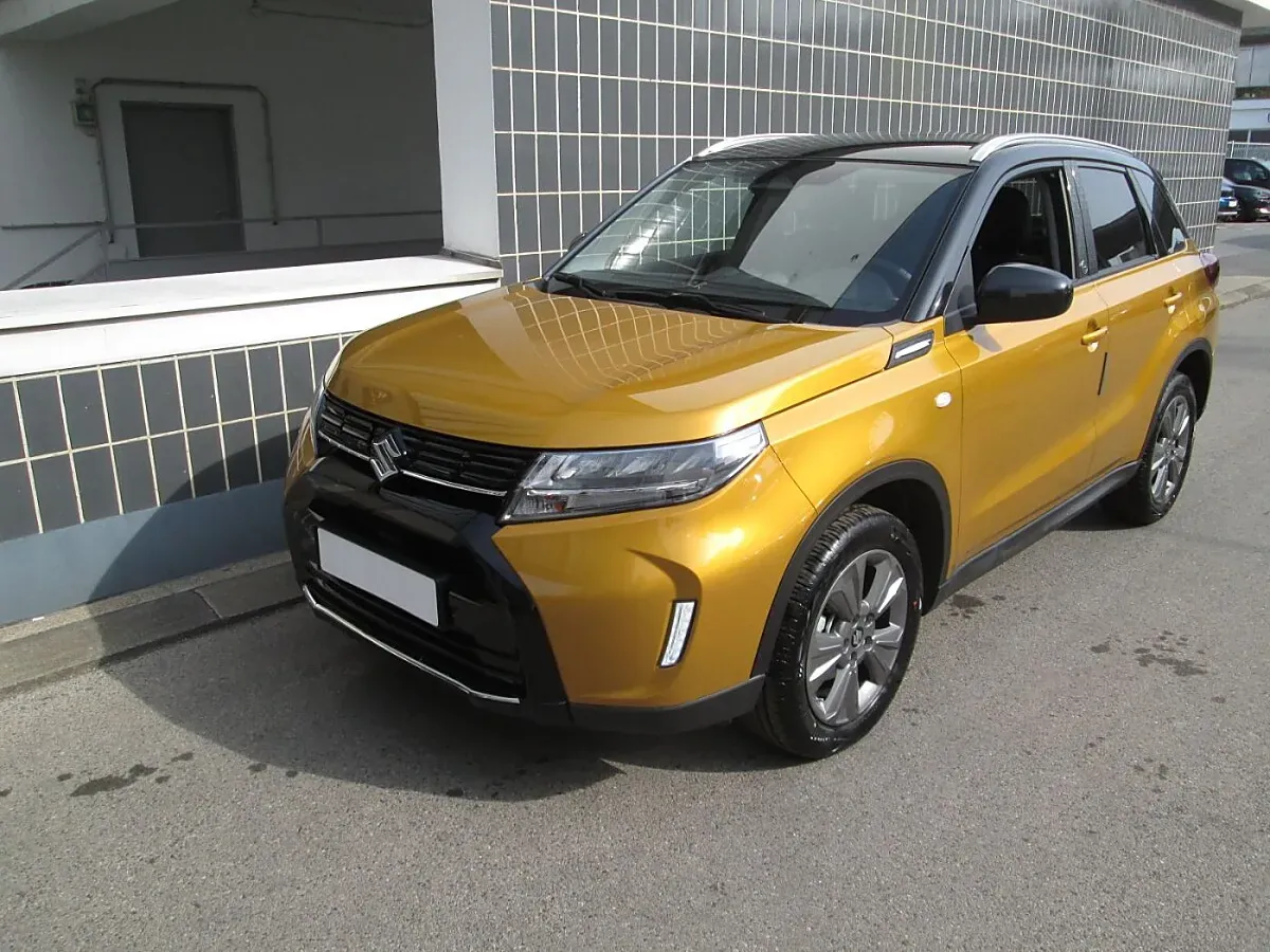 Suzuki Vitara photo 2