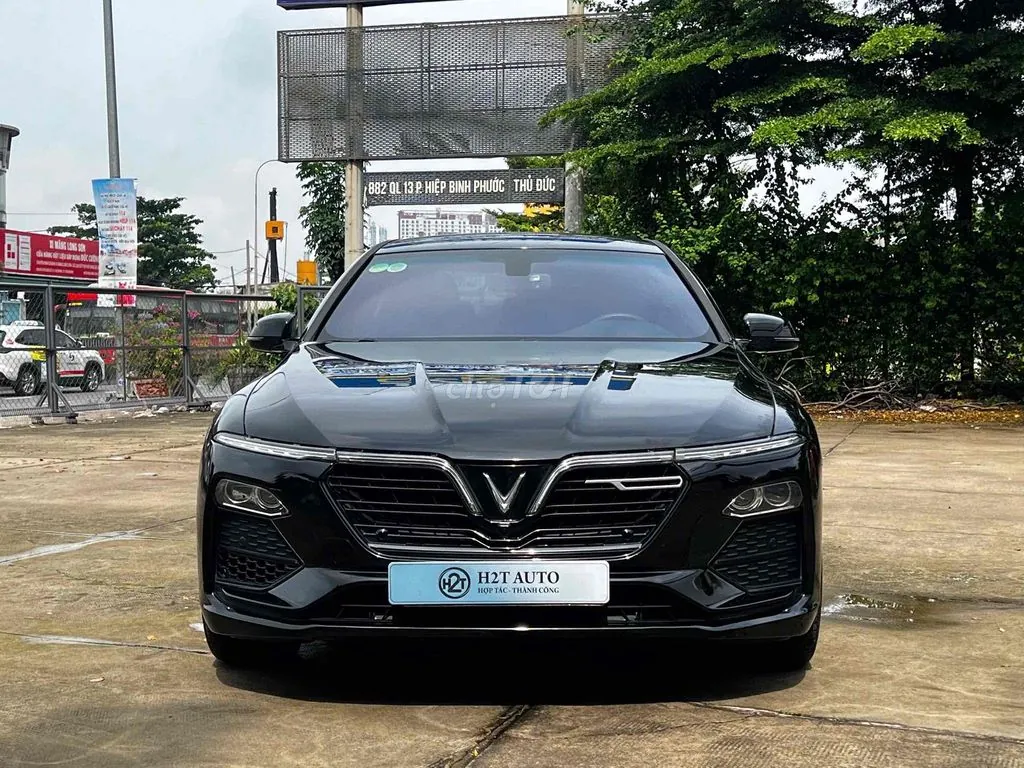 Vinfast Lux A2.0
