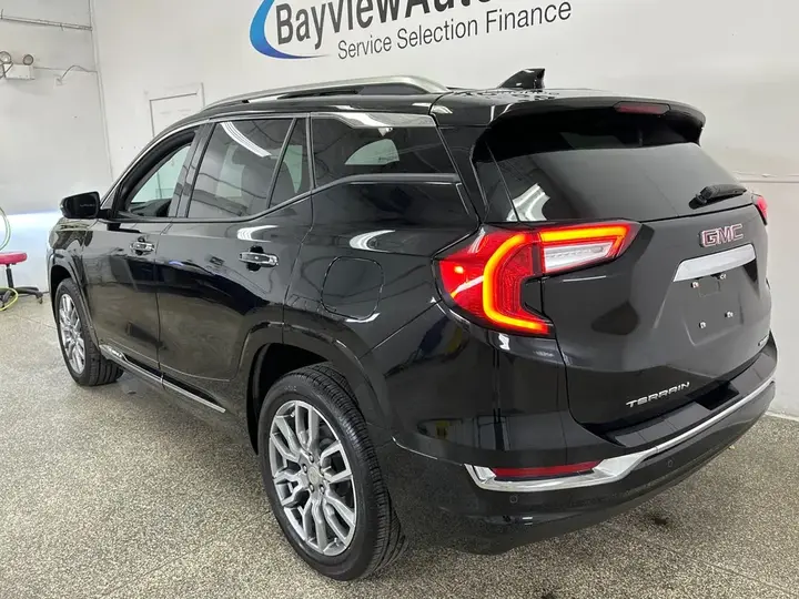 GMC Terrain 2024 photo 5
