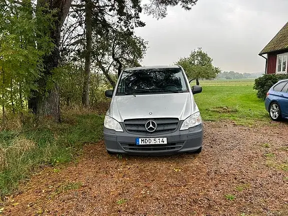 Mercedes-Benz Vito 116 2012 photo 2