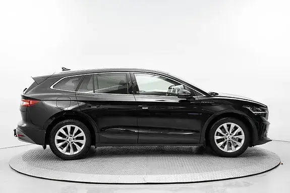 Skoda Enyaq 2023 photo 4