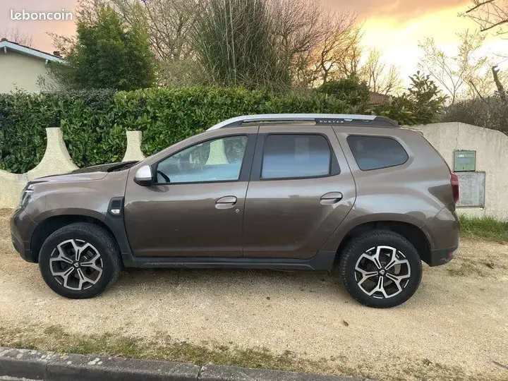Dacia Duster 2019 photo 2
