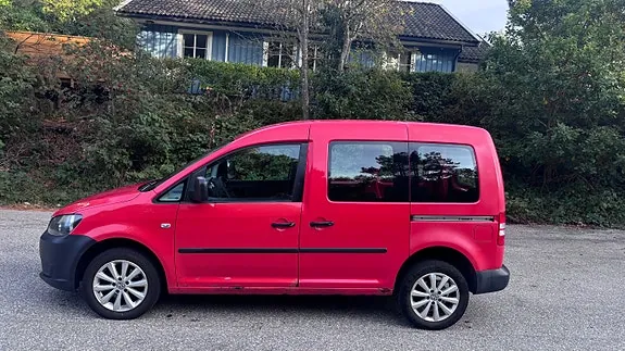 Volkswagen Caddy 2012 photo 2