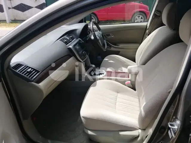Toyota Premio