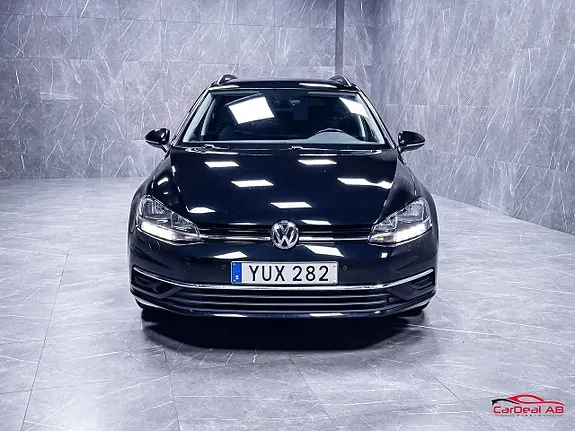 Volkswagen Golf 2018 photo 2