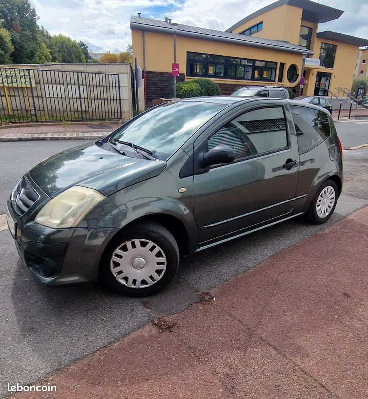 Citroen C2 2009 photo 2