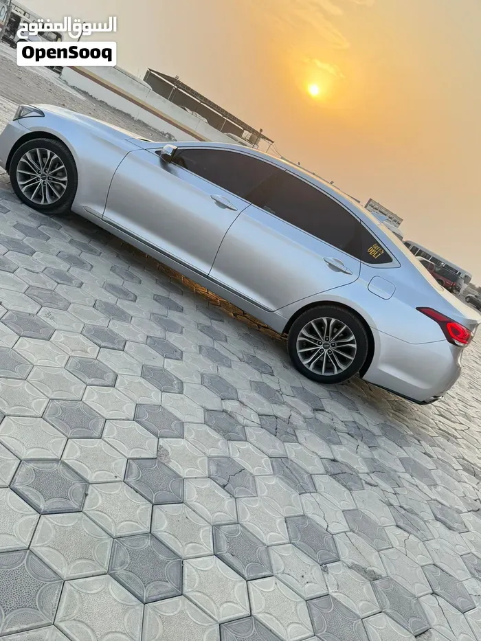 Genesis G80