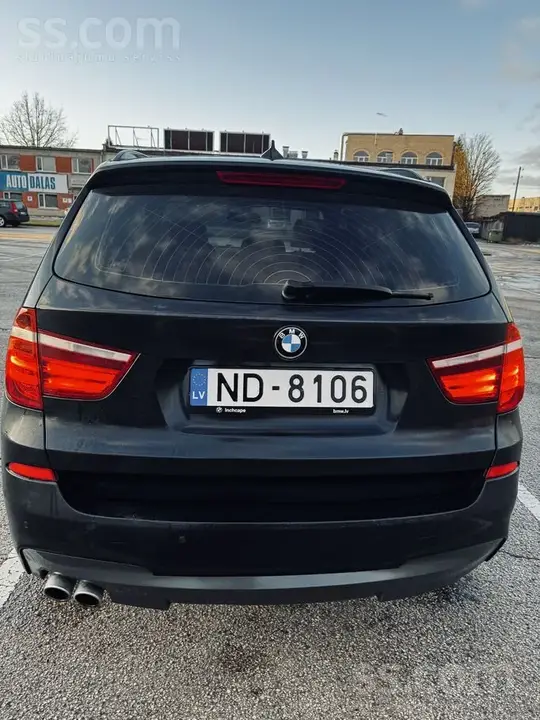 BMW X3 2012 photo 3