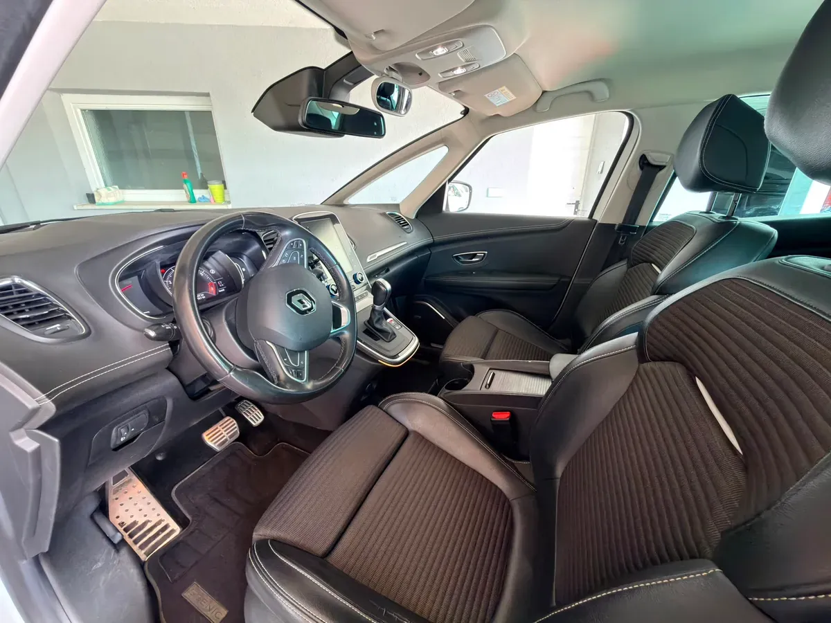 Renault Grand Scénic 2020 photo 2