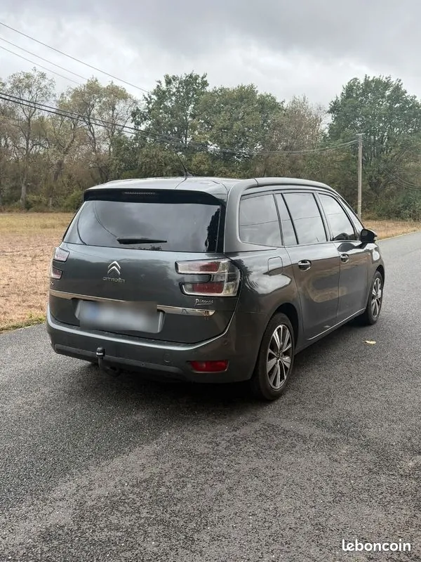 Citroen C4 Picasso 2015 photo 2