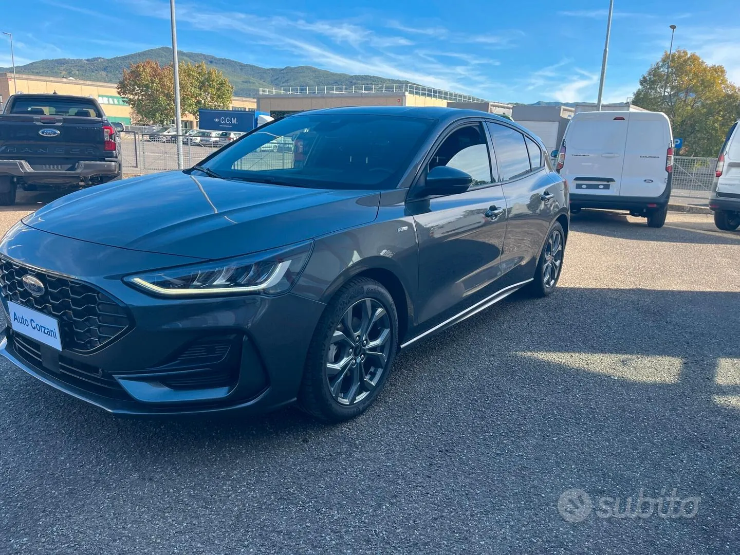Ford Focus 2023 photo 2