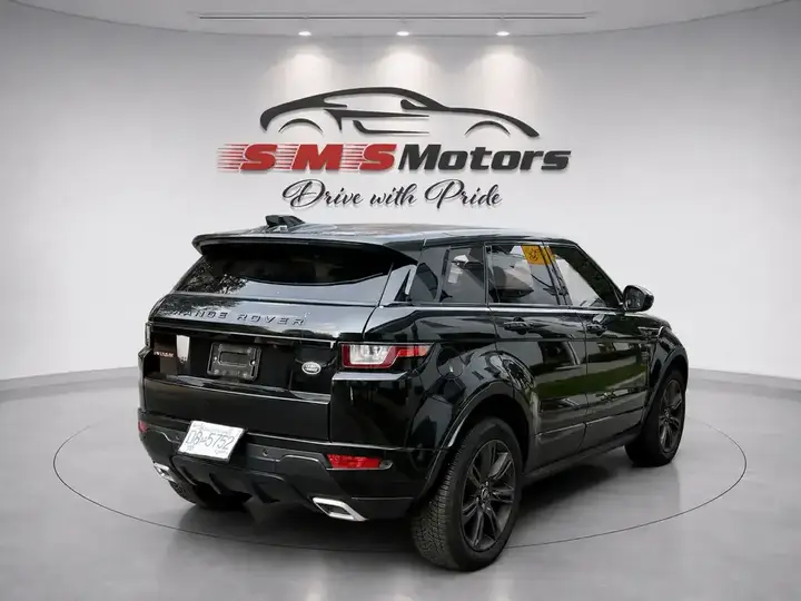 Land Rover Range Rover Evoque 2019 photo 4