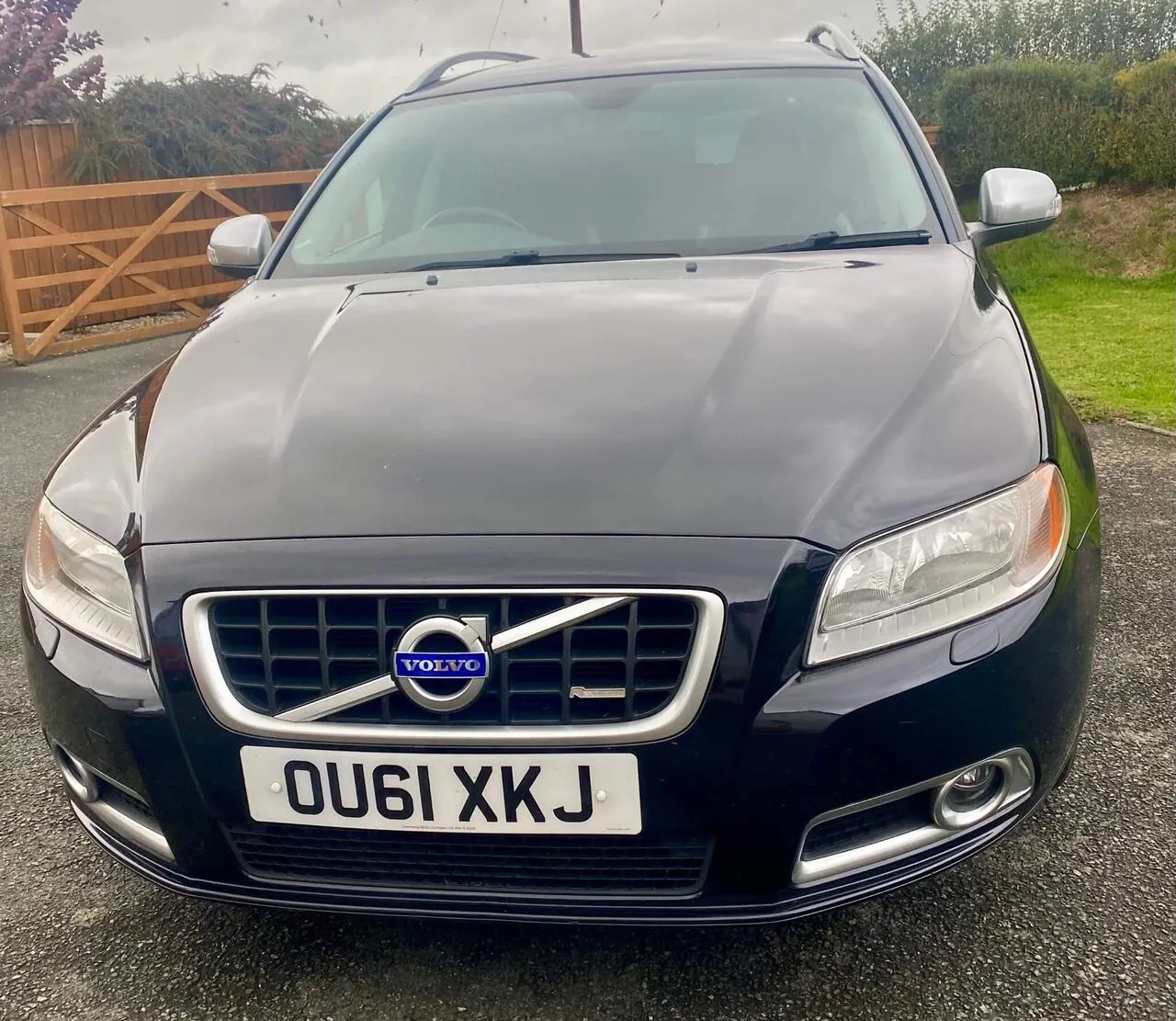 Volvo V70 2011 photo 3