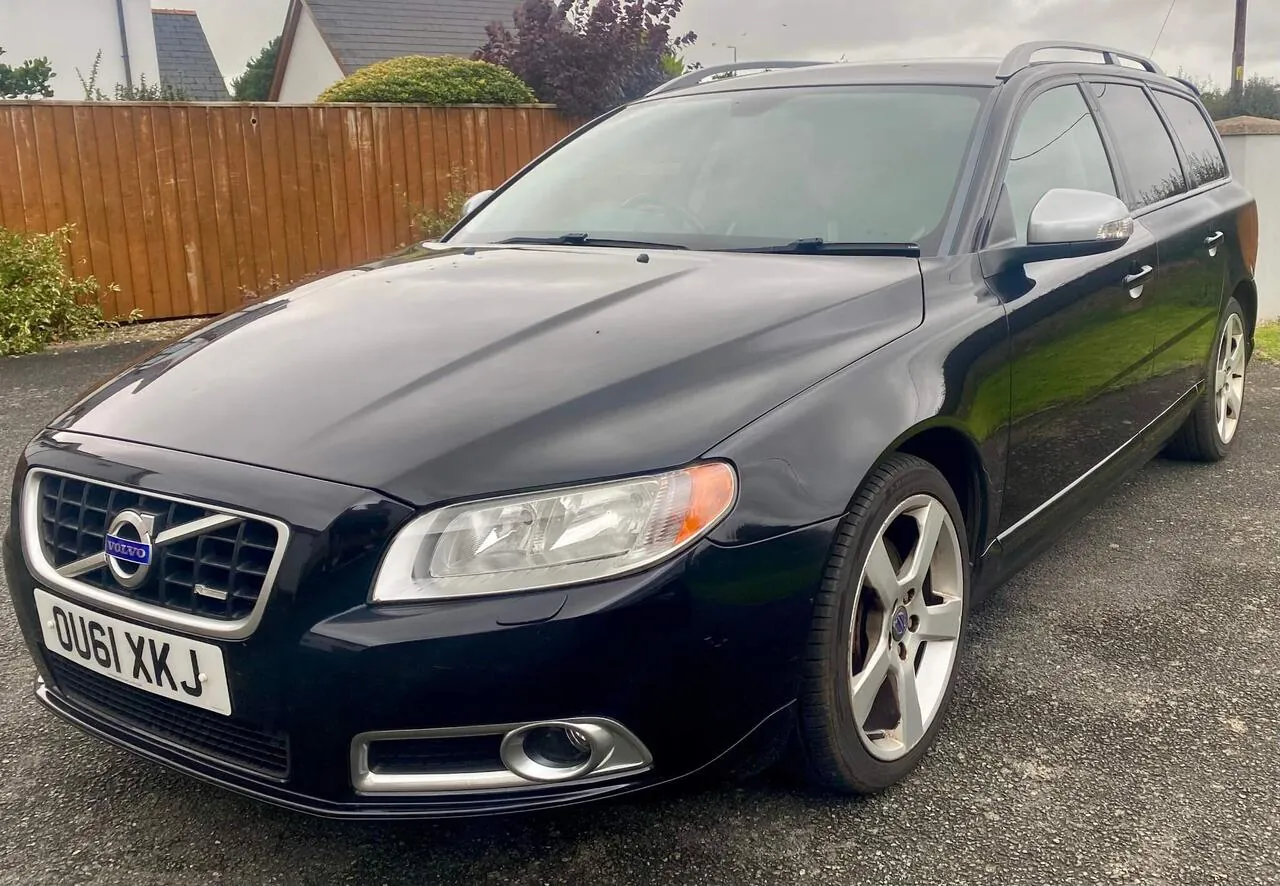 Volvo V70 2011 photo 4
