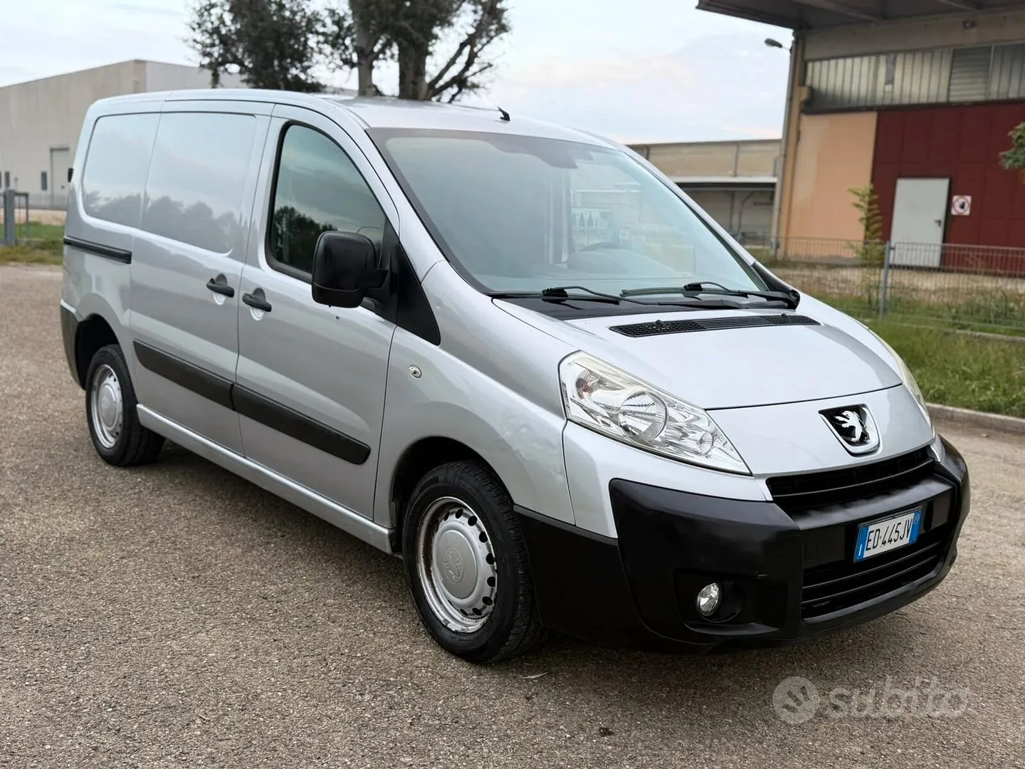 Peugeot Expert 2010 photo 5