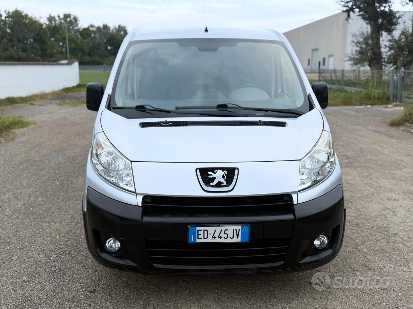 Peugeot Expert 2010 photo 3